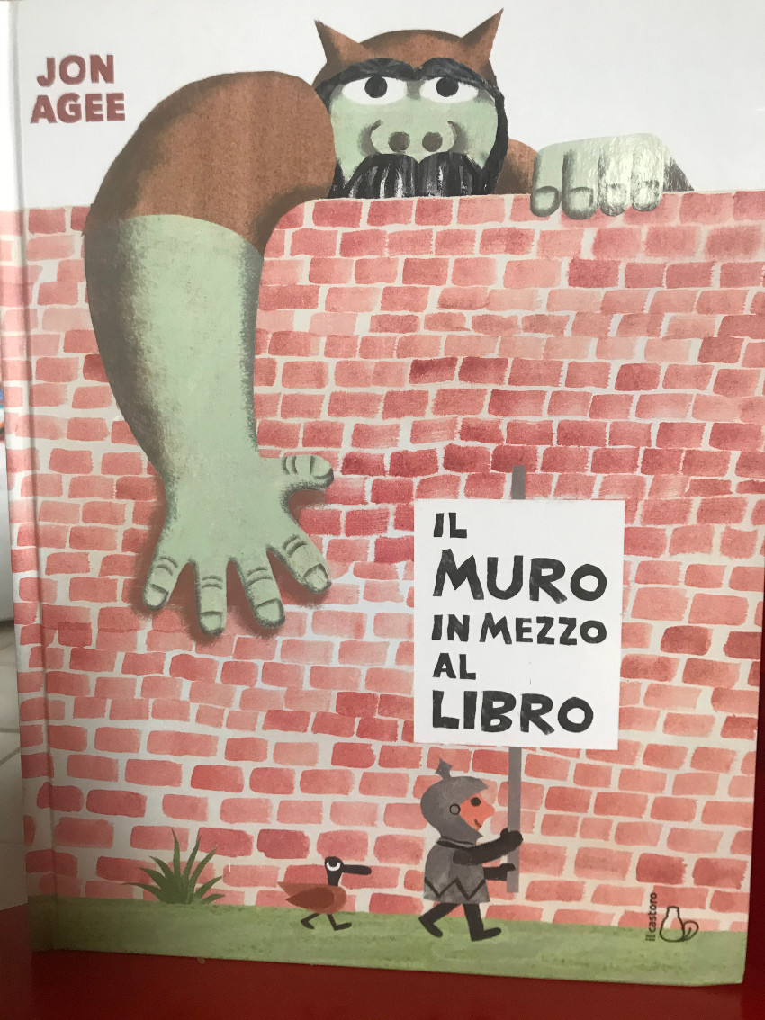 Il muro in mezzo al libro
